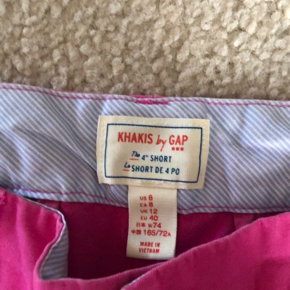 GAP shorts -Size 8 - Picture 2 of 3